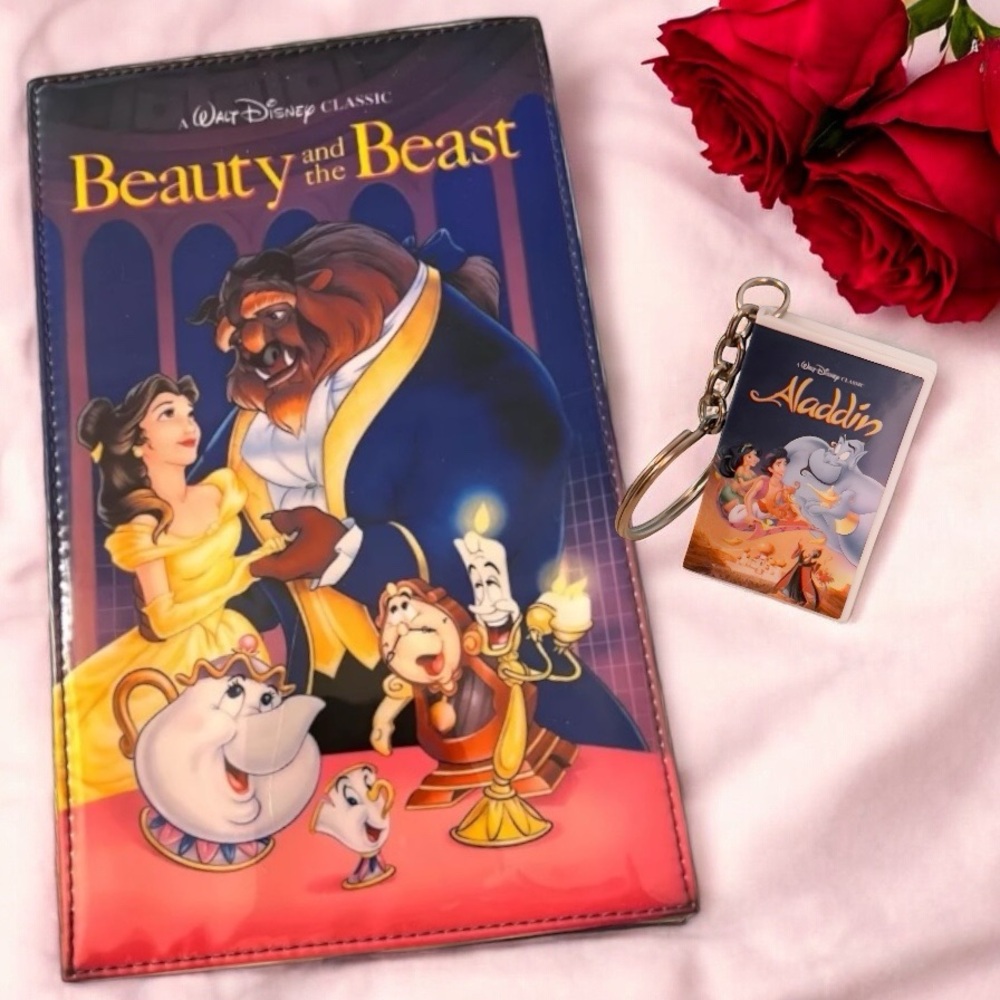 ✨DISNEY Clutch Purse VHS-Style Beauty & the Beast Plus Aladdin Keychain -  RARE✨